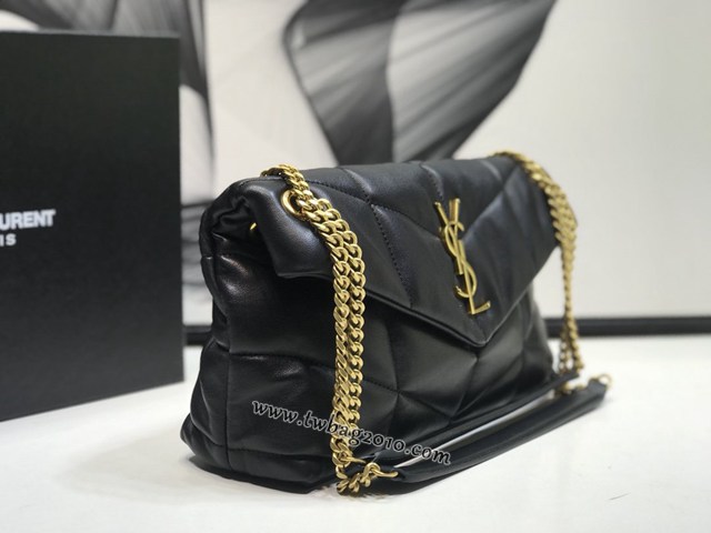YSL专柜款女包 聖羅蘭經典款LOULOU PUFFER絎縫漆皮小號郵差包 YSL肩背斜挎包 577476  jjh1136